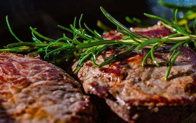 Schweinefiletmedaillons mit Portwein, Honig und Balsamico